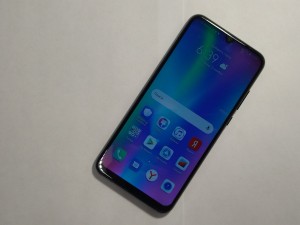 Мобильный телефон Honor 10 lite 3/64gb