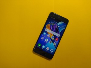 Мобильный телефон Honor 9 4/64GB