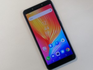 Мобильный телефон tecno ra8 32\2