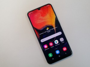 Мобильный телефон Samsung a50