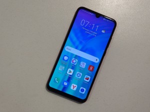 Мобильный телефон Honor 10i 4/128GB