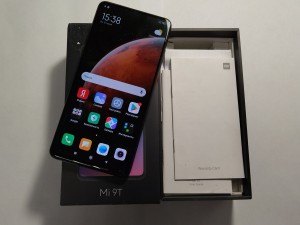 Мобильный телефон Xiaomi Mi 9T 6/64гб