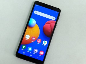 Мобильный телефон Samsung а01 core