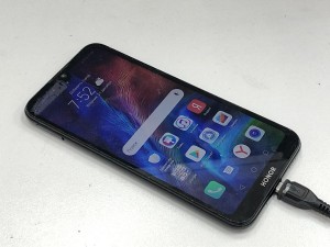 Мобильный телефон Honor 8s
