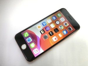 Мобильный телефон iPhone 7 32GB