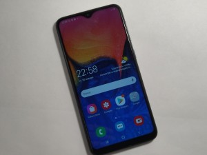 Мобильный телефон Samsung Galaxy A10