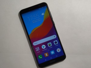 Мобильный телефон Honor 7c 3/32GB