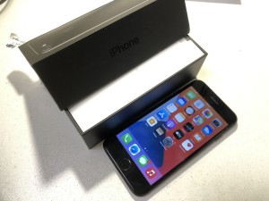Мобильный телефон iPhone 7 128GB