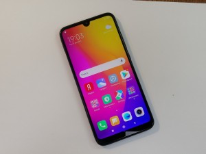 Мобильный телефон Xiaomi Redmi 7
