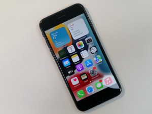 Мобильный телефон iPhone 7 128gb