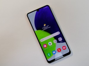 Мобильный телефон Samsung A22
