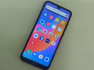 Мобильный телефон Honor 8a
