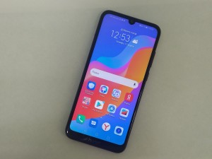 Мобильный телефон Honor 8a 32GB