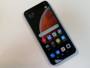 Мобильный телефон Xiaomi 9c 4/128