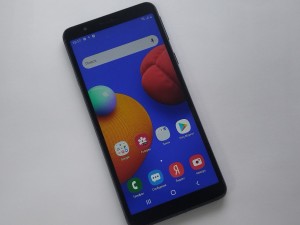 Мобильный телефон Samsung а01 core