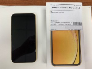 Мобильный телефон iPhone xr 64гб