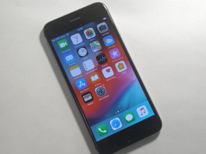 Мобильный телефон iPhone 6 32GB