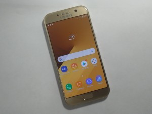 Мобильный телефон Samsung A5 2017