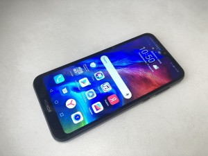 Мобильный телефон Honor 8s 2/32GB