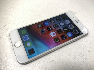 Мобильный телефон iPhone 6 16гб