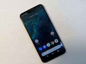 Мобильный телефон Xiaomi Mi A2 Lite 32\2