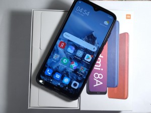 Мобильный телефон xiaomi Redmi 8A