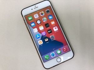 Мобильный телефон iPhone 6s plus 64gb