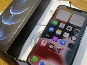 Мобильный телефон iPhone 12 pro max 128gb