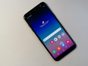 Мобильный телефон Samsung A6