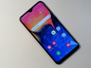 Мобильный телефон Samsung A10