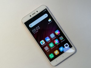 Мобильный телефон Xiaomi Redmi 4x 32 гб