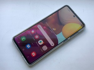 Мобильный телефон Samsung Galaxy A71 6/128GB