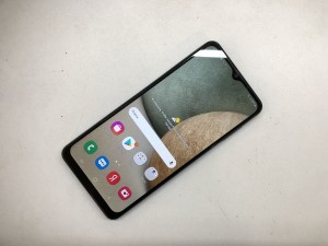 Мобильный телефон Samsung а12 4/64GB