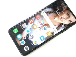 Мобильный телефон Huawei p40 lite 6/128GB