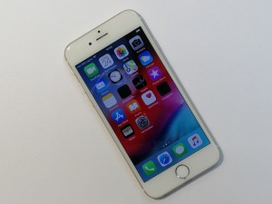 Мобильный телефон iPhone 6 16гб