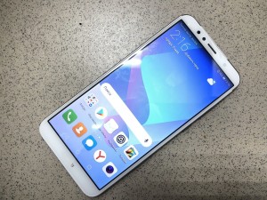 Мобильный телефон Huawei y6 prime 2018 16GB