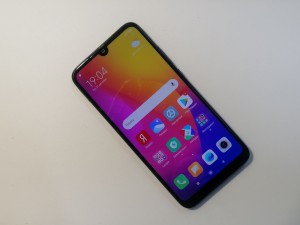 Мобильный телефон Xiaomi 7