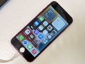 Мобильный телефон iPhone 7 32GB