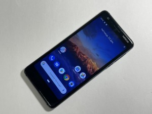 Мобильный телефон Nokia 3.1 2/16GB