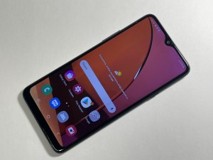 Мобильный телефон Samsung а20s 3/32GB