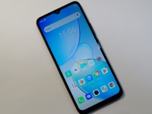 Мобильный телефон infinix hot 12i