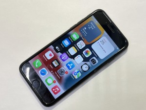 Мобильный телефон iPhone 7 32GB