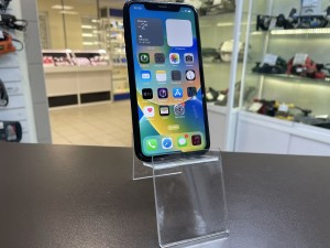 Мобильный телефон iPhone XR 64GB