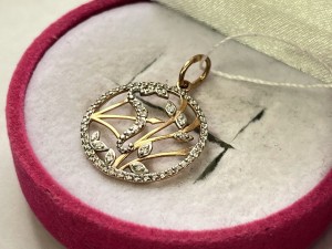 Подвеска с кам. им.: связ золотая
