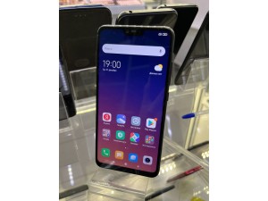 Мобильный телефон Xiaomi Mi 8 Lite 4/64GB