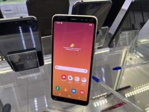 Мобильный телефон Samsung А8 2018 32GB