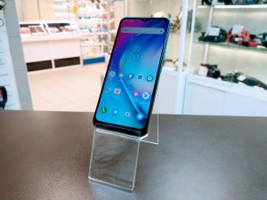 Мобильный телефон tecno camon 12 4/64GB
