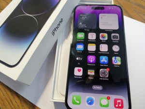 Мобильный телефон iPhone 14 pro max 512