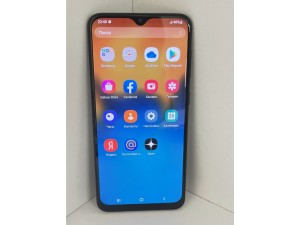 Мобильный телефон Samsung A20 3/32GB
