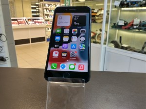 Мобильный телефон iPhone 7 plus 128GB